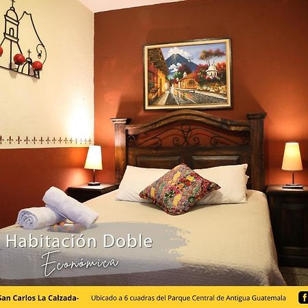 Posada De San Carlos La Calzada Antigua ภายนอก รูปภาพ